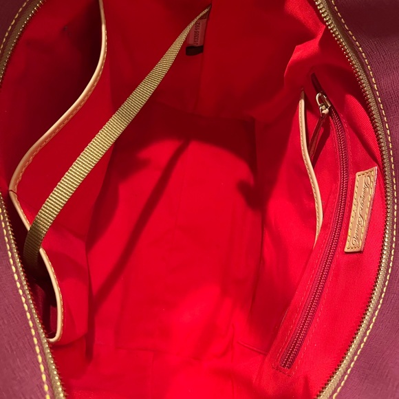 Dooney & Bourke Maddie shoulder bag